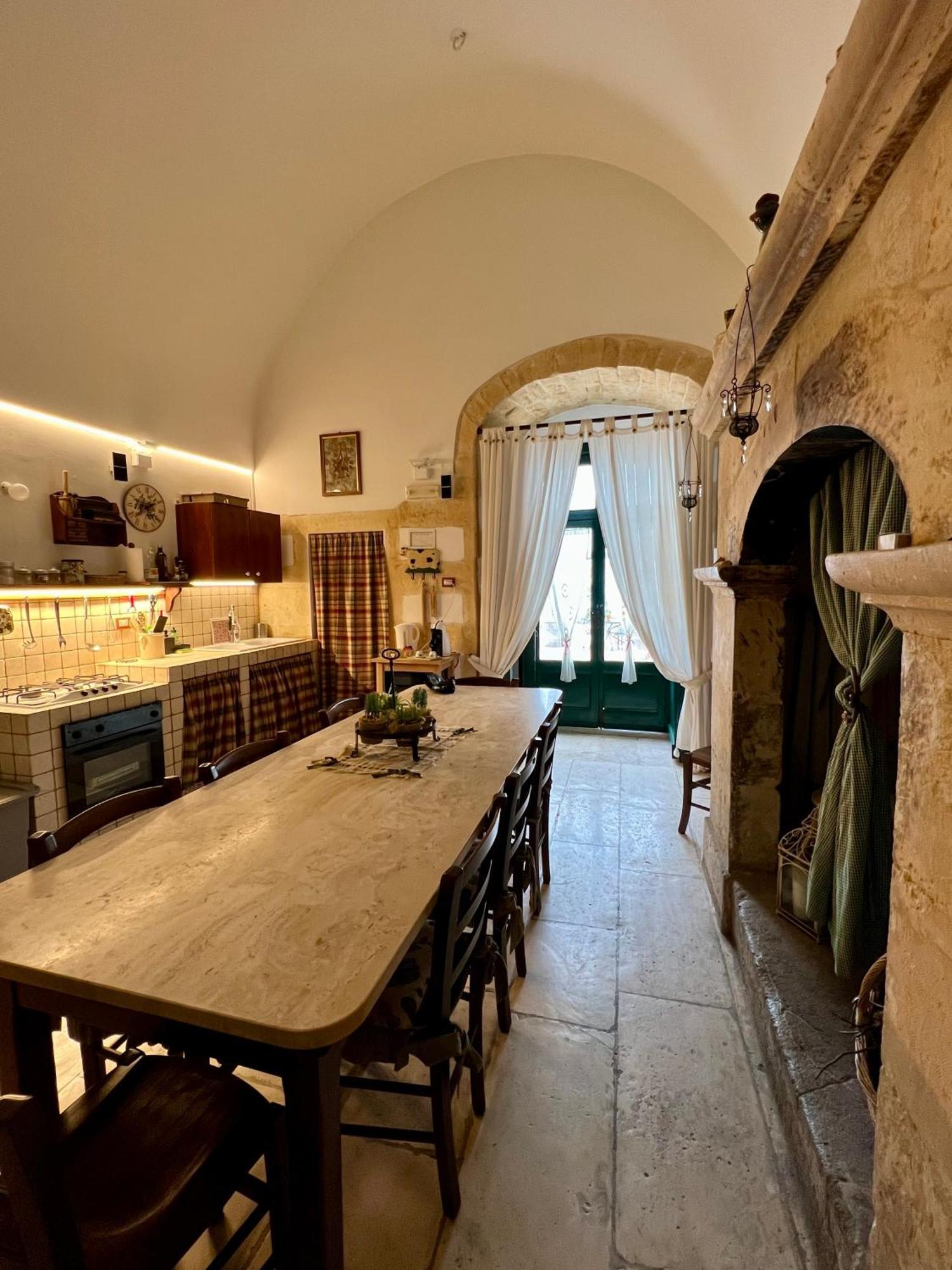 Villa In Gargano - Villa Basso Monte SantʼAngelo المظهر الخارجي الصورة