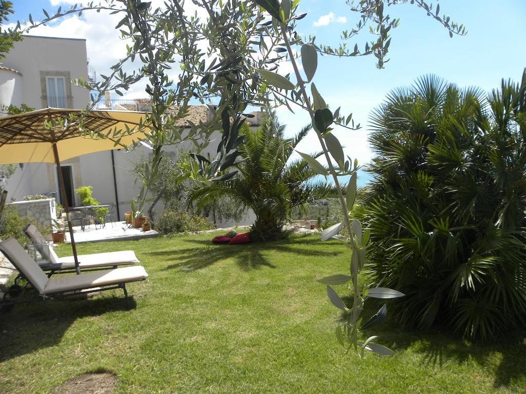 Villa In Gargano - Villa Basso Monte SantʼAngelo المظهر الخارجي الصورة