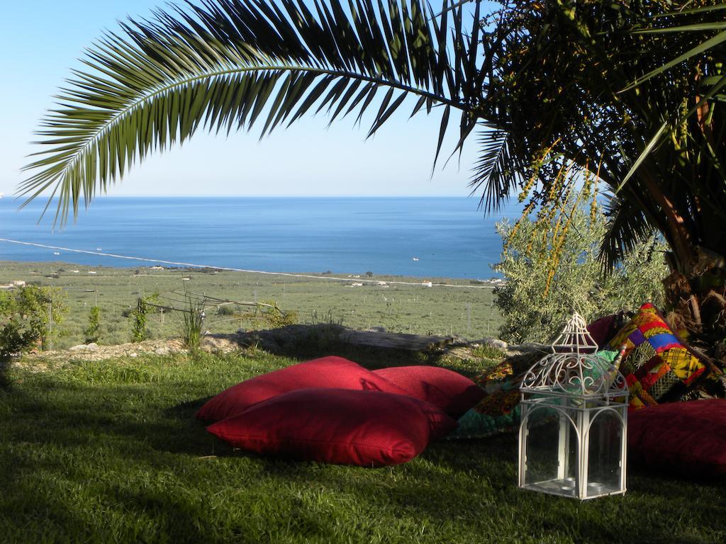 Villa In Gargano - Villa Basso Monte SantʼAngelo المظهر الخارجي الصورة